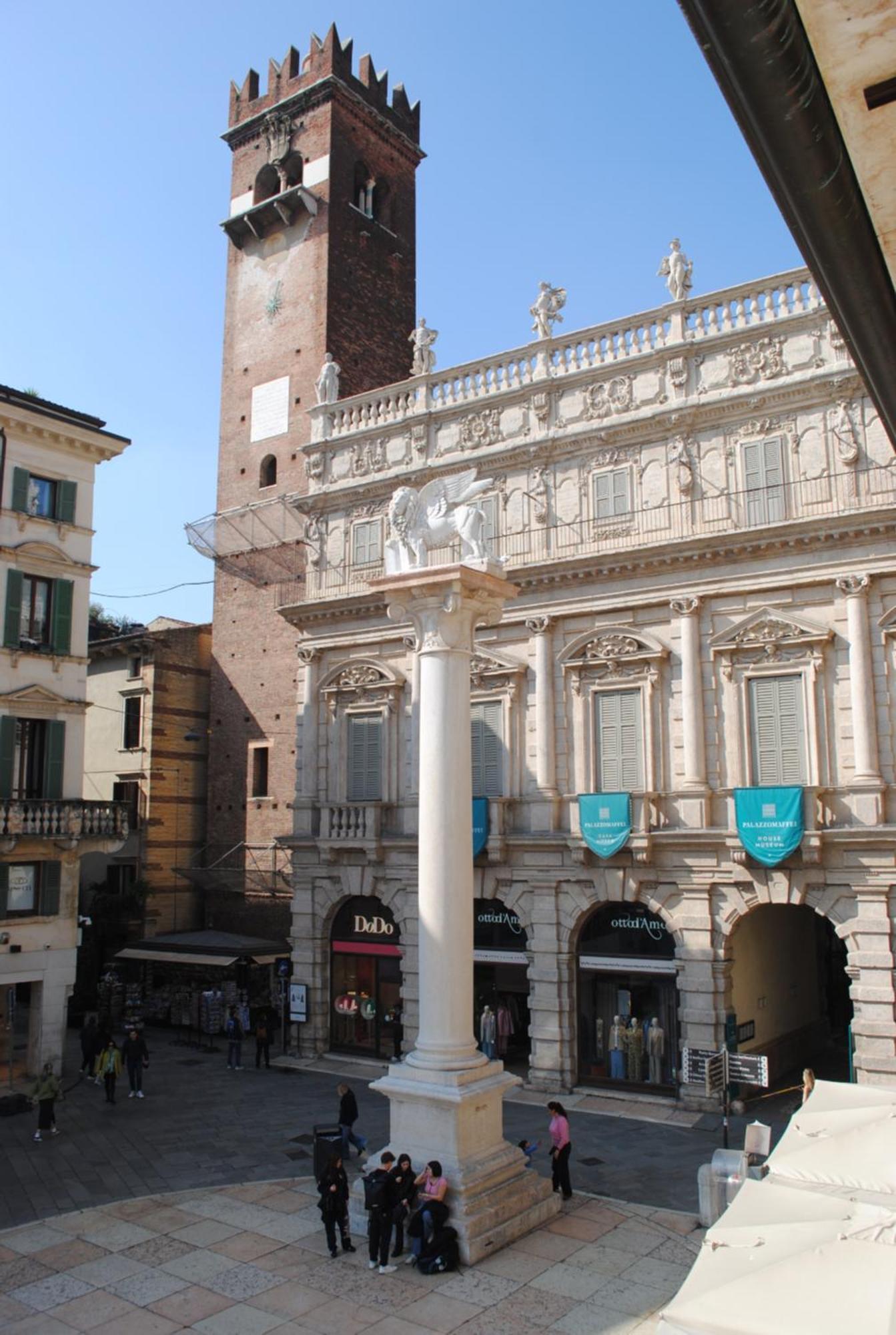 Dreaming Mazzanti 11 Apartment Verona Bagian luar foto
