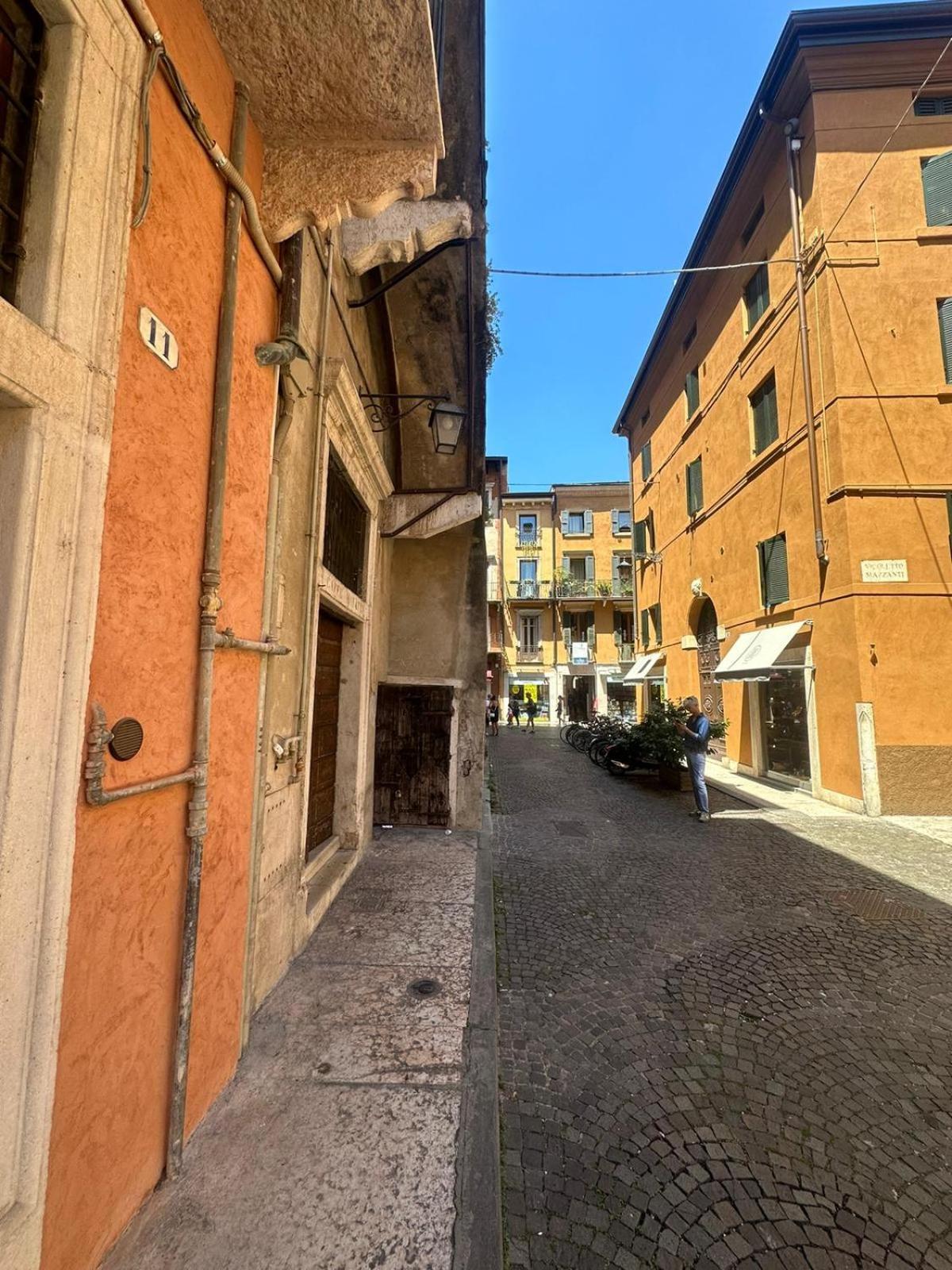 Dreaming Mazzanti 11 Apartment Verona Bagian luar foto